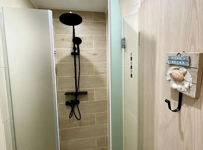 Apartment Two Bedroom In Gl *