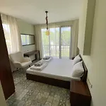 Apartment Two Bedroom In Gl *