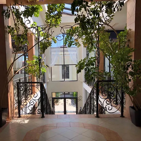 Two Bedroom In G Life